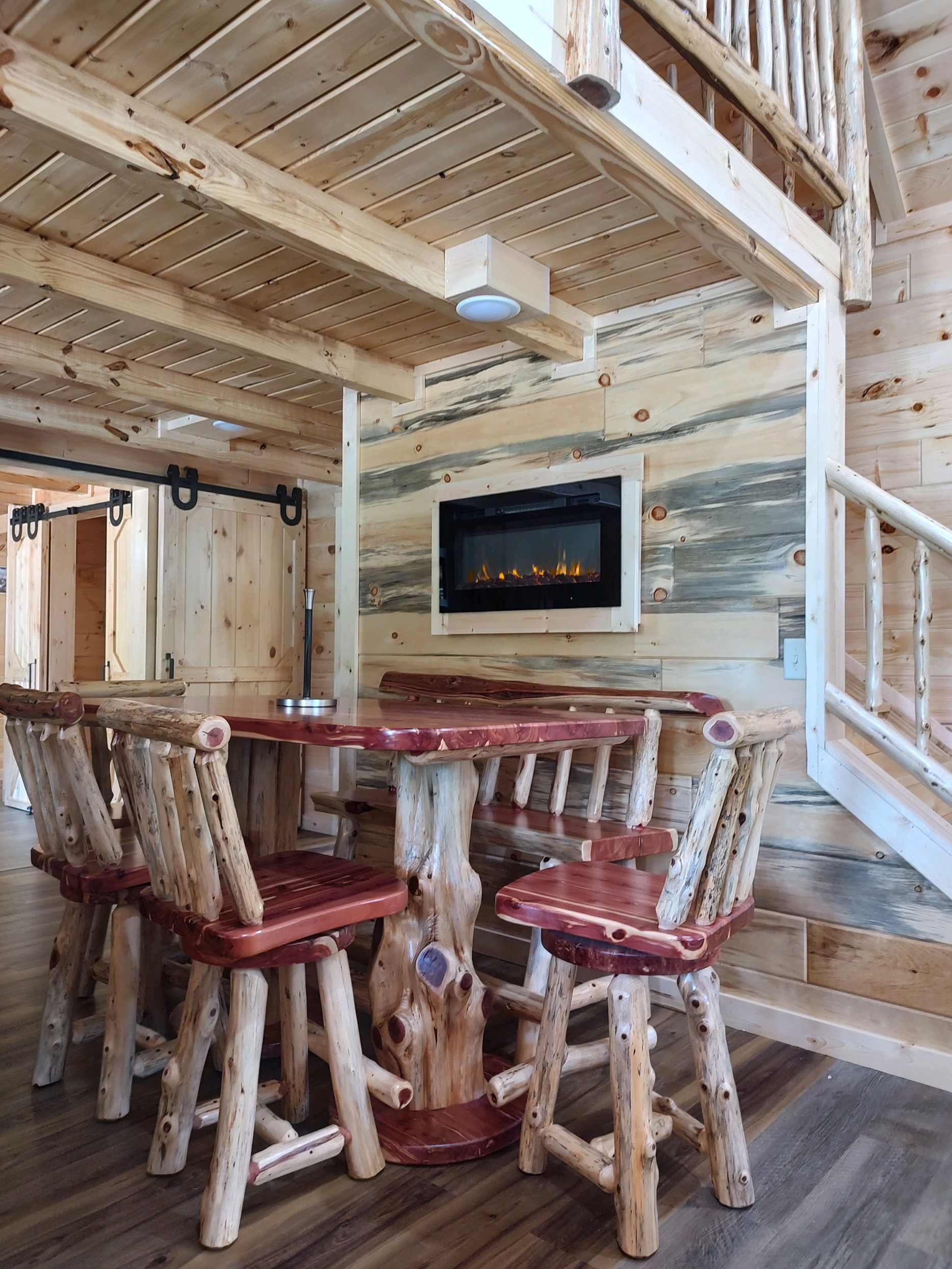 rental kitchen table