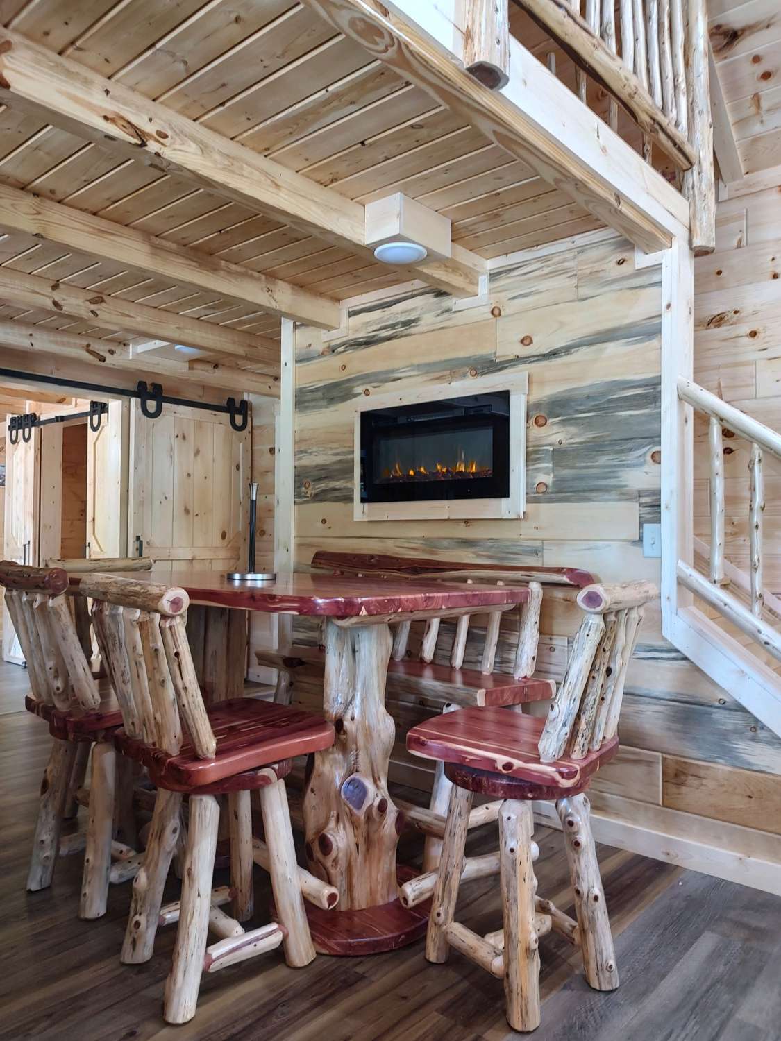 rental kitchen table